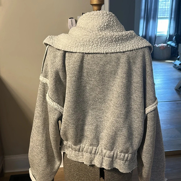 Free People Josephine Fleece Lined Jacket 
Grey/White Combo 
Size SMALL - Picture 7 of 9